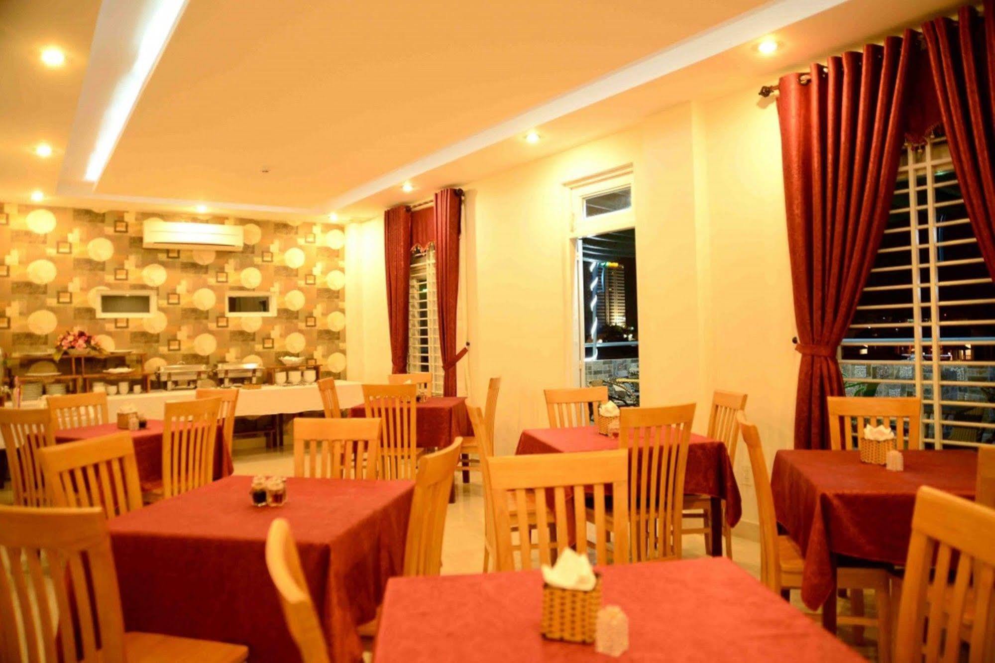 ทริป เรด ไดมอนด์ โฮเทล Hotel ดานัง ภายนอก รูปภาพ